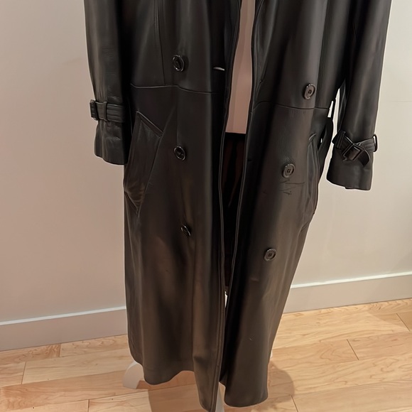 MEN’s REAL GENUINE LEATHER Long Coat Size 42 lined with Skunk fur lining - Picture 3 of 11